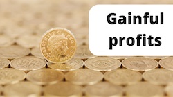 An image of pound coins to illustrate keeping more of your capital gains on gilts